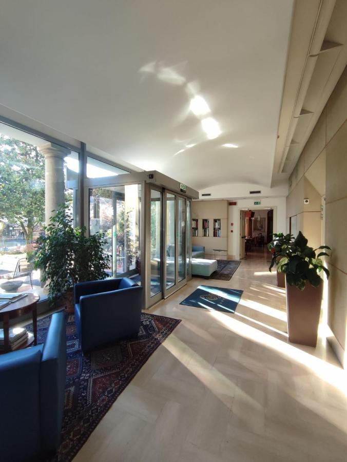 Hotel Cristallo Конельяно Экстерьер фото